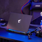 Gigabyte Aorus 17 BSF-73PH654SH Gaming Laptop (Black) | 17.3" QHD (2560x1440) 240Hz | i7 13700H | 16GB RAM | RTX 4070 | 1TB SSD | Windows 11 Home | Gigabyte Aorus G2 Backpack