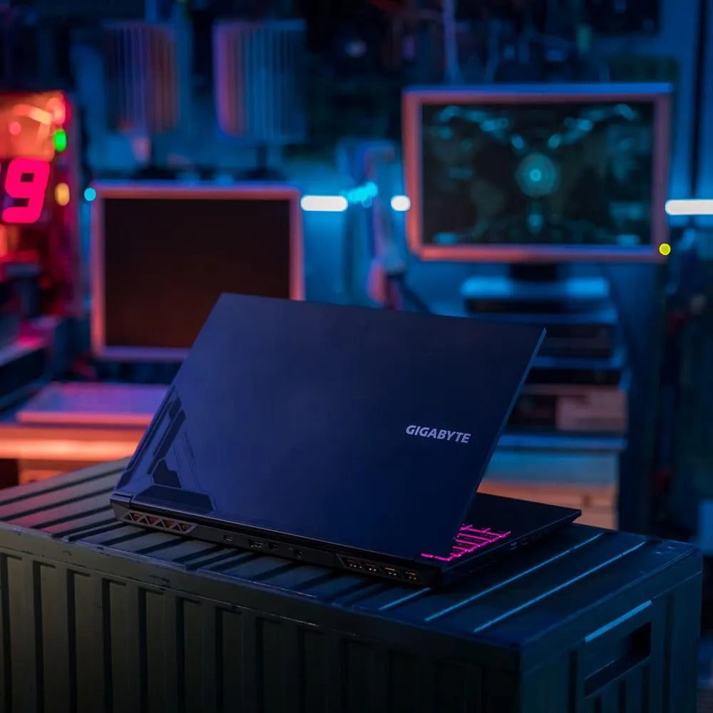 Gigabyte G5 KF5-G3IN353SH 15.6-inch gaming laptop with Intel Core i7, RTX 4060, 16GB RAM, 512GB SSD, plus included Gigabyte gaming backpack and power adapter