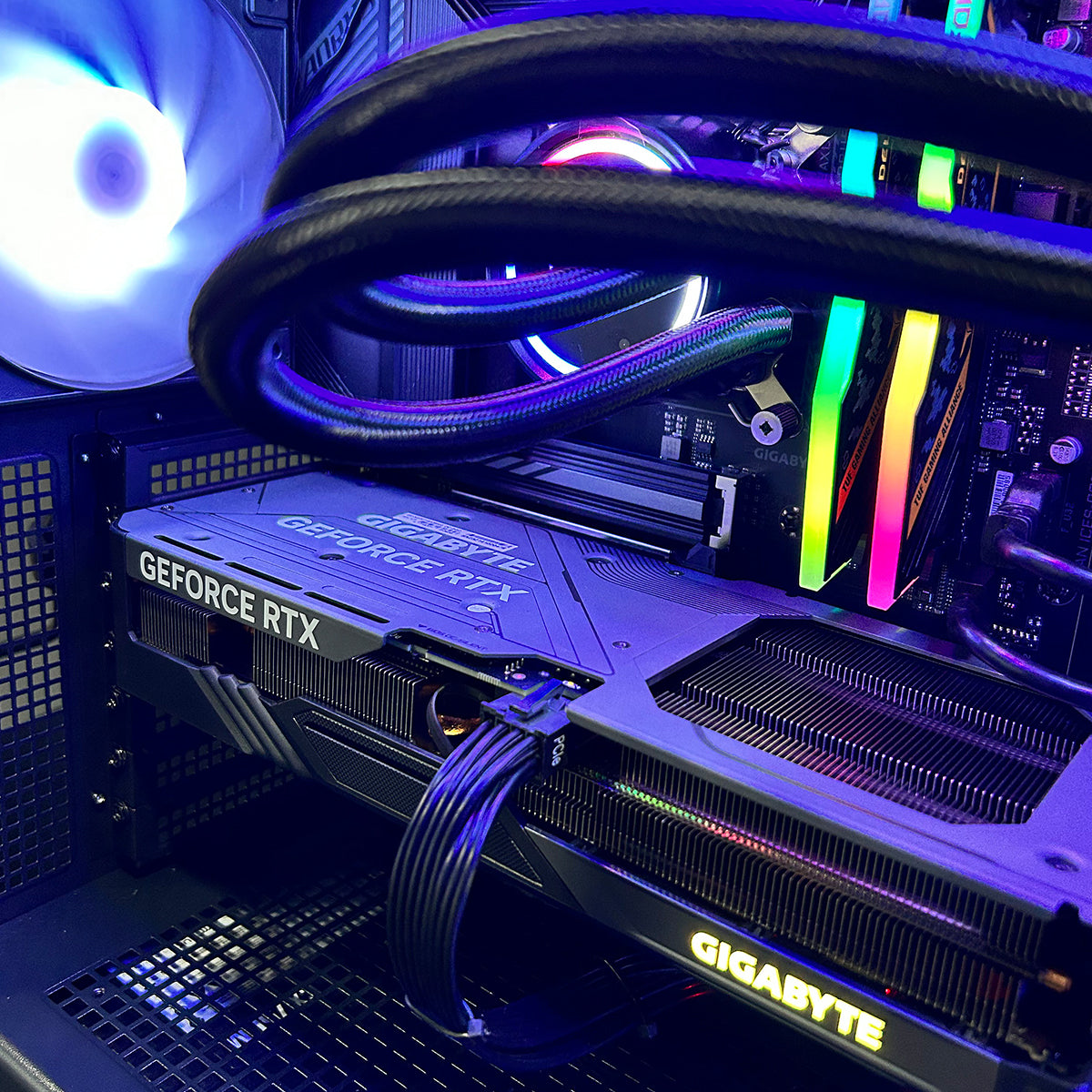 CH650 V2 Gaming PC – i7-13700KF, 16GB RAM, 1TB SSD, RTX 4060 Ti