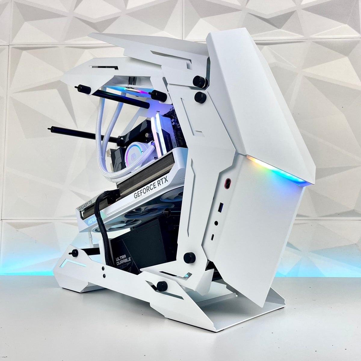 Gaming Ryzen 7 7700X RTX 4060-4070 Ti 32GB Ram