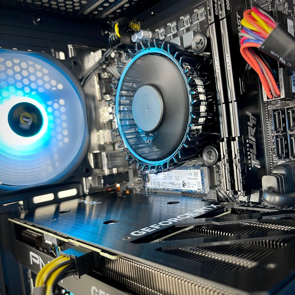 Intel Core i5/i7, RTX 4060 to 4070 Super, 32GB DDR5, AX61 Elite Case