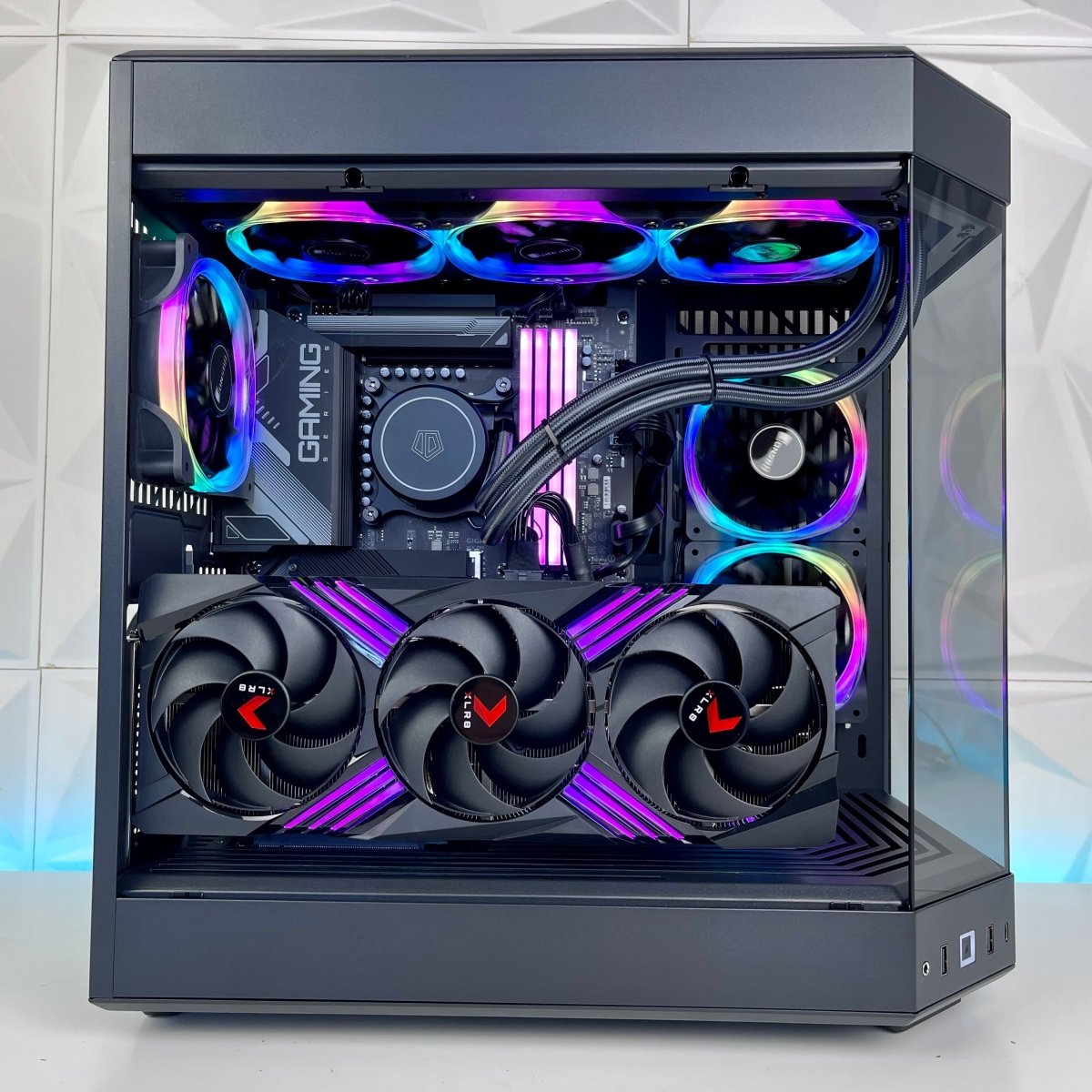 IGaming Core i5/i7 14700KF | RTX 4060 Ti-4070 Ti super | 32GB DDR5 Ram | Hyte 60 Pro Black