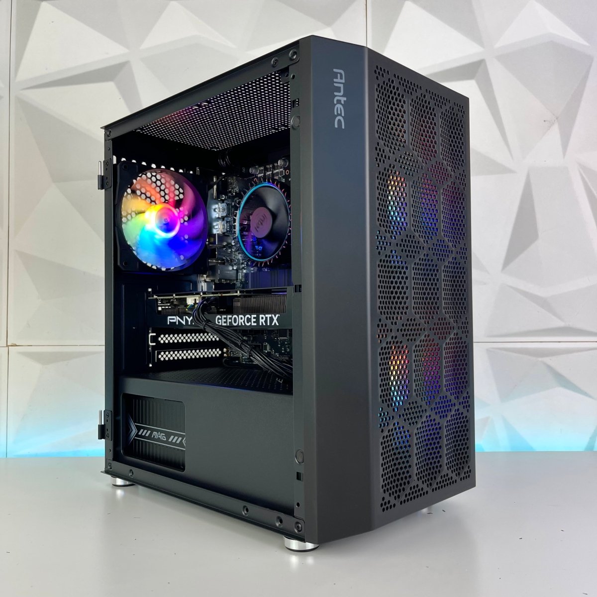 AMD Ryzen 5 5600, RTX 4070 Super, 16GB DDR4, 1TB SSD – Dark Phantom Case