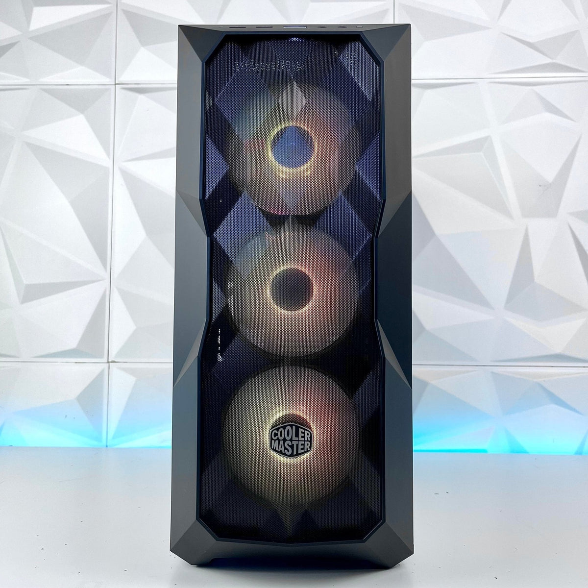 IGaming Intel Core 14600KF/14700KF | RTX 4060-4070 Ti super | Black Crystal R1
